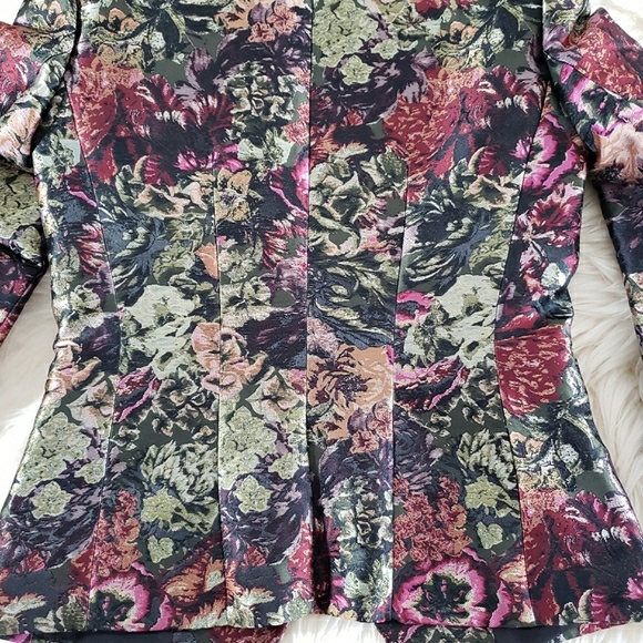 EUC Tahari by Arthur S. Levine Floral Jacquard Satin One Button Blazer Size 2 - Picture 4 of 12